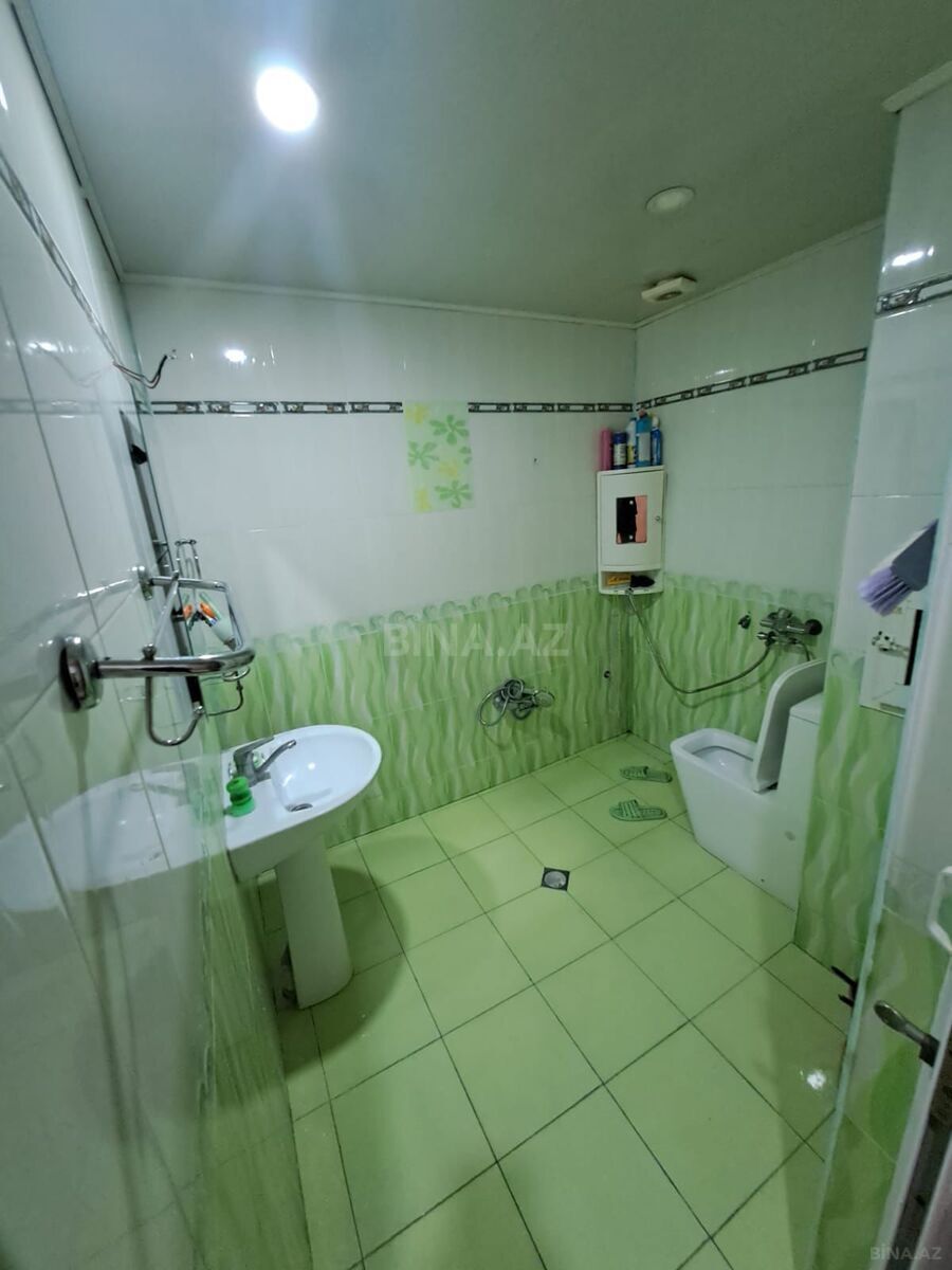 2 otaqlı Köhnə tikili, Xalqlar Dostluğu m., Bakı