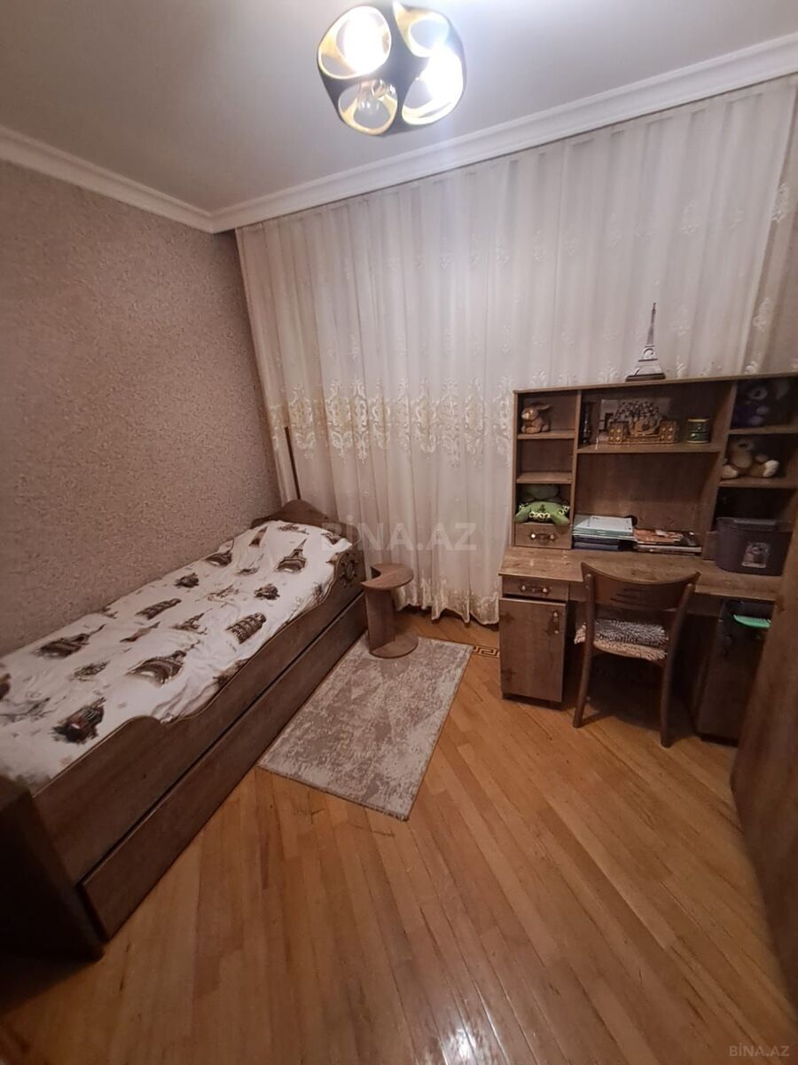 2 otaqlı Köhnə tikili, Xalqlar Dostluğu m., Bakı
