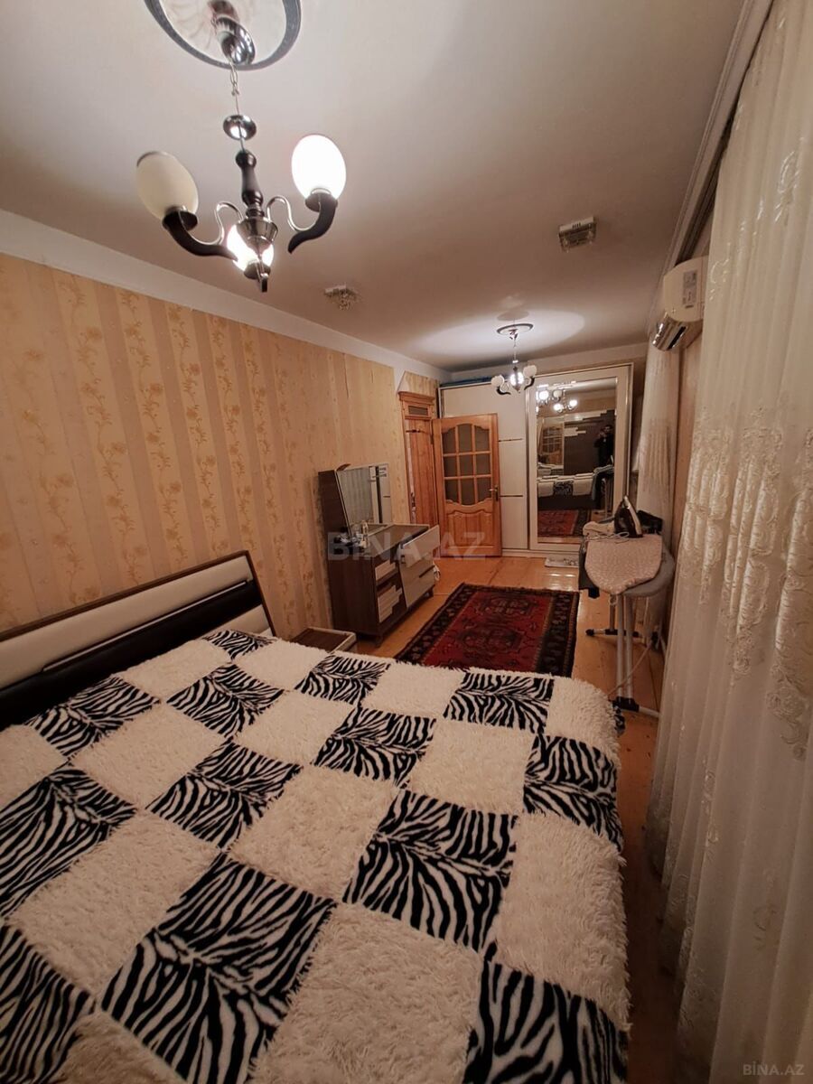 2 otaqlı Köhnə tikili, Xalqlar Dostluğu m., Bakı