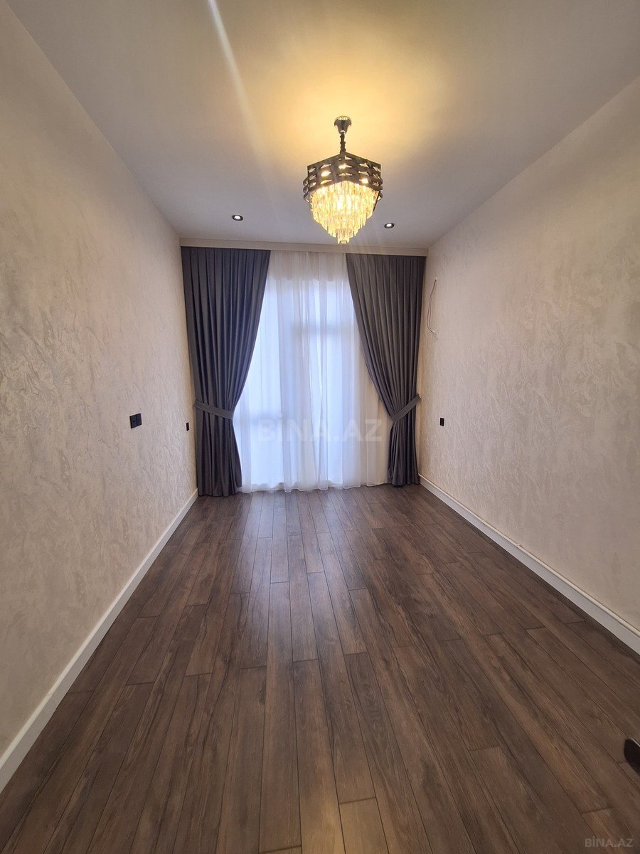 2 otaqlı Yeni tikili, 8-ci mikrorayon q., Bakı