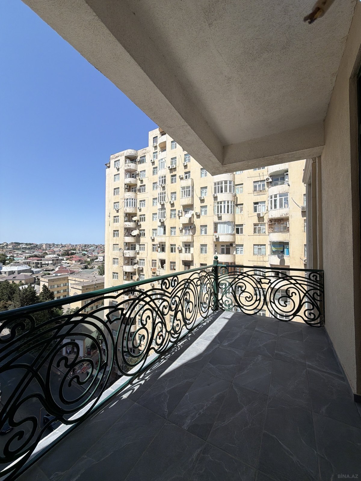 3 otaqlı Yeni tikili, Azadlıq Prospekti m., Bakı