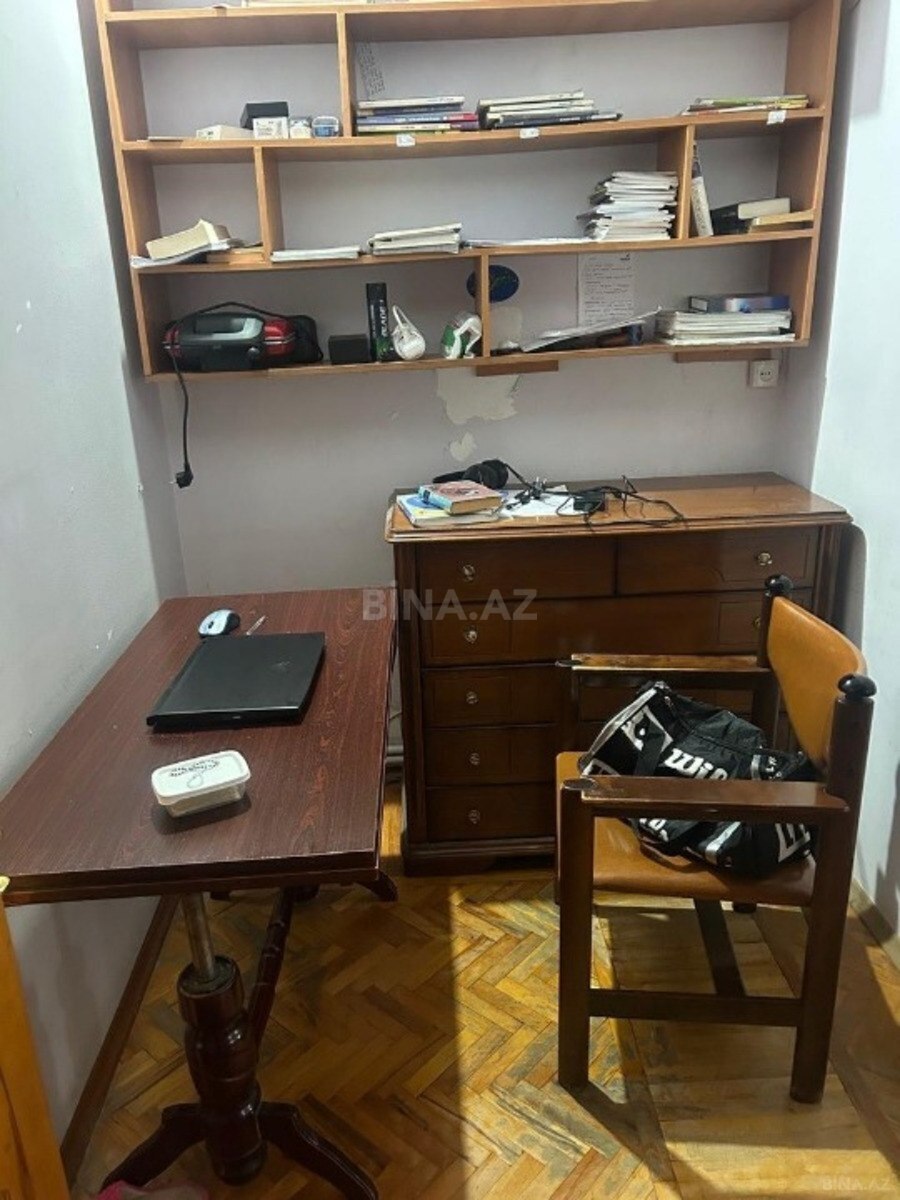 2 otaqlı Köhnə tikili, Gənclik m., Bakı