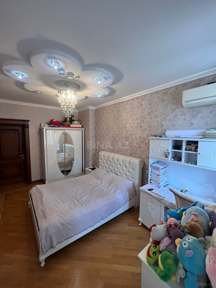 4 otaqlı Yeni tikili, 28 May m., Bakı