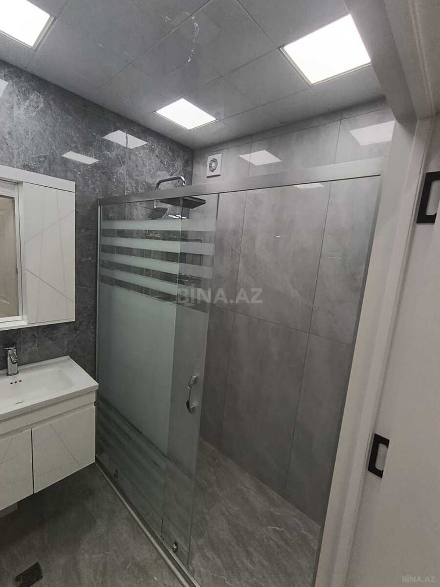 3 otaqlı Köhnə tikili, Xalqlar Dostluğu m., Bakı