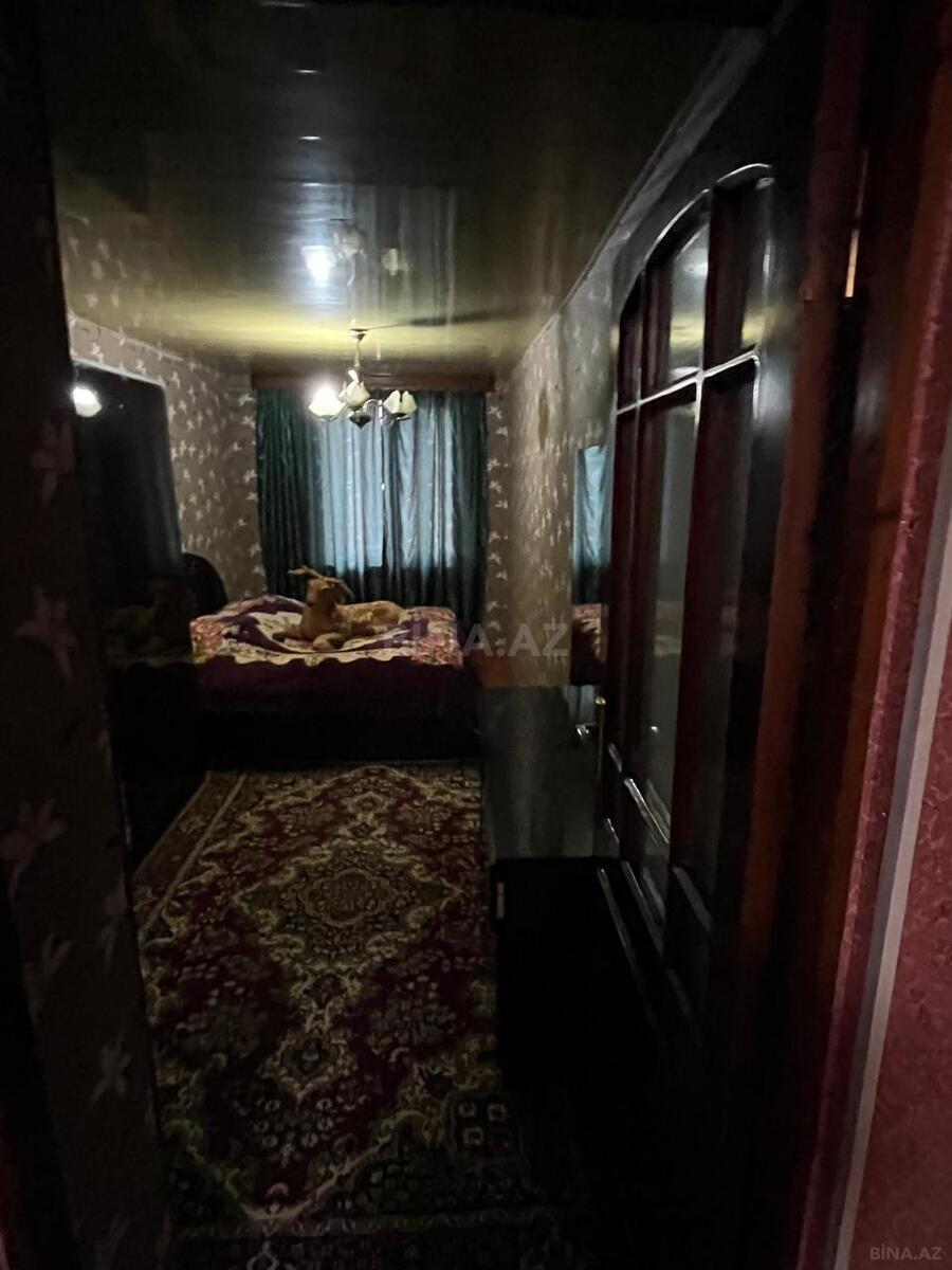 3 otaqlı Köhnə tikili, Salyan