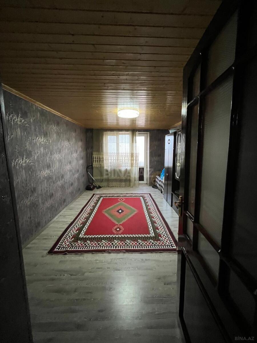 3 otaqlı Köhnə tikili, Salyan