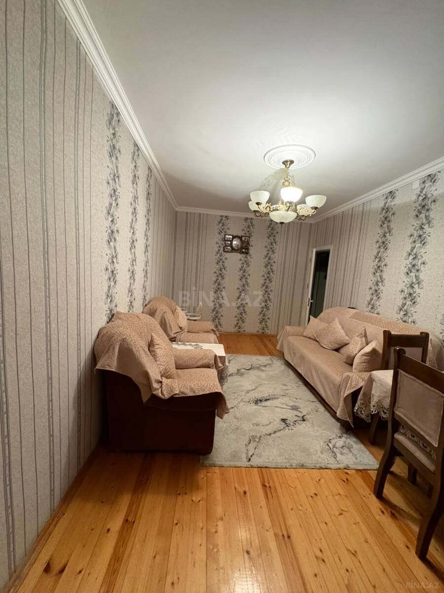 3 otaqlı Köhnə tikili, Suraxanı r., Bakı