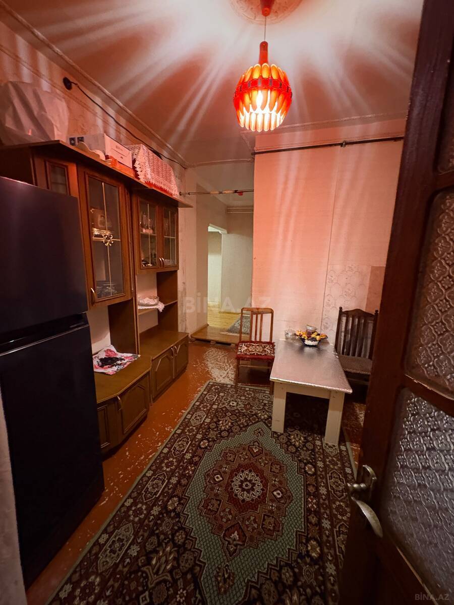 3 otaqlı Köhnə tikili, Suraxanı r., Bakı