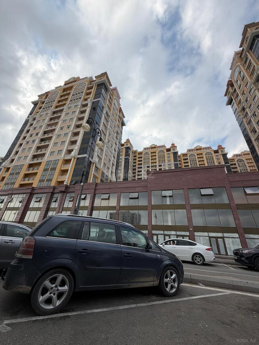 3 otaqlı Yeni tikili, 28 May m., Bakı