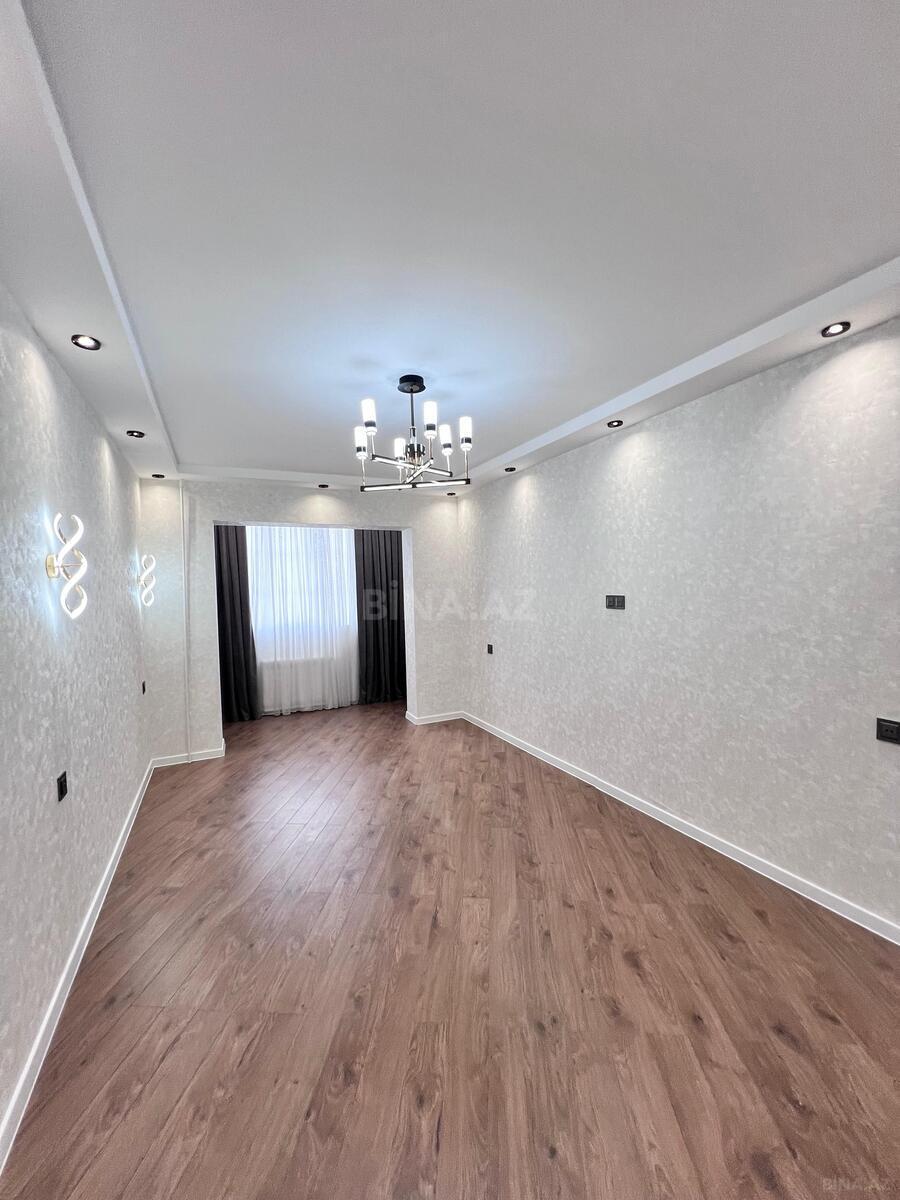 3 otaqlı Köhnə tikili, Qara Qarayev m., Bakı