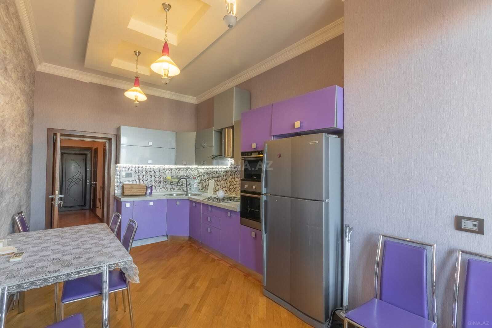 3 otaqlı Yeni tikili, İnşaatçılar m., Bakı