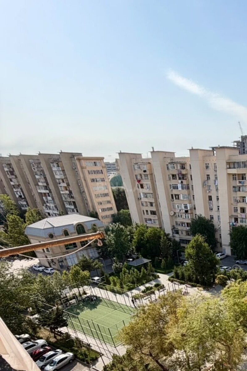2 otaqlı Köhnə tikili, Bakıxanov q., Bakı