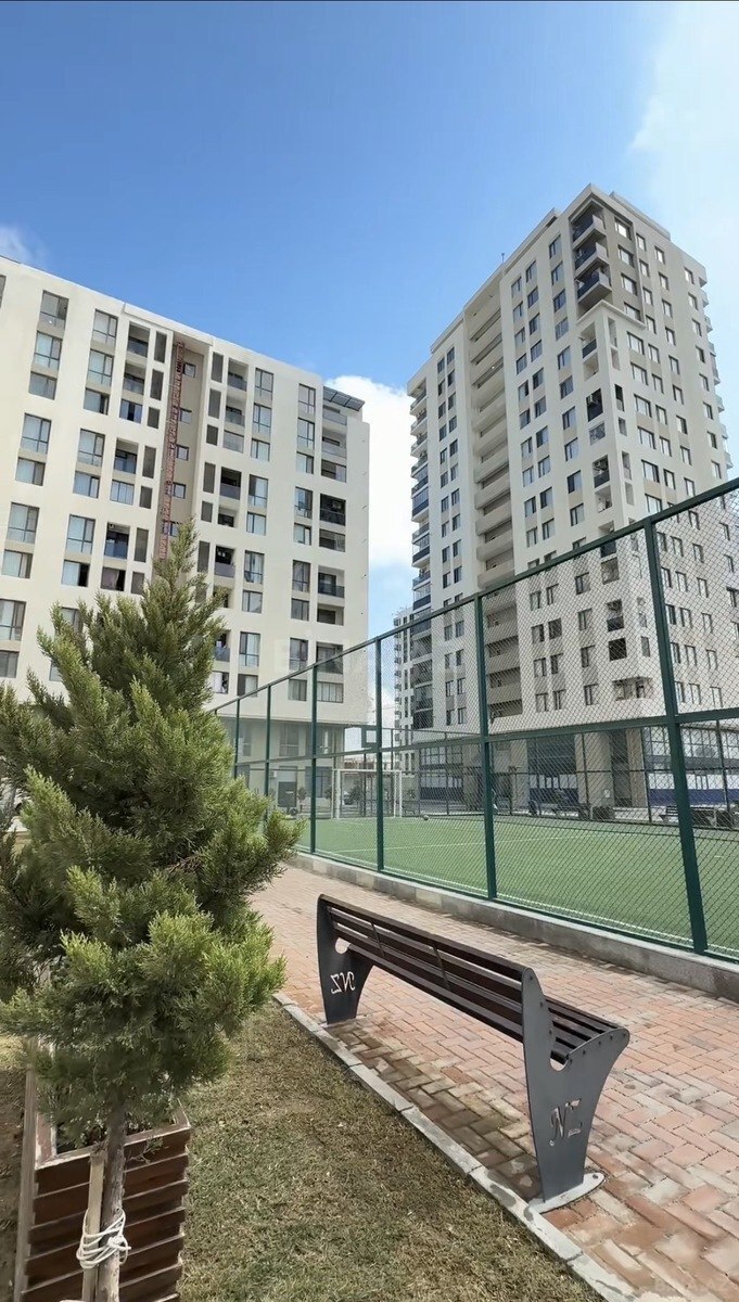 3 otaqlı Yeni tikili, 7-ci mikrorayon q., Bakı