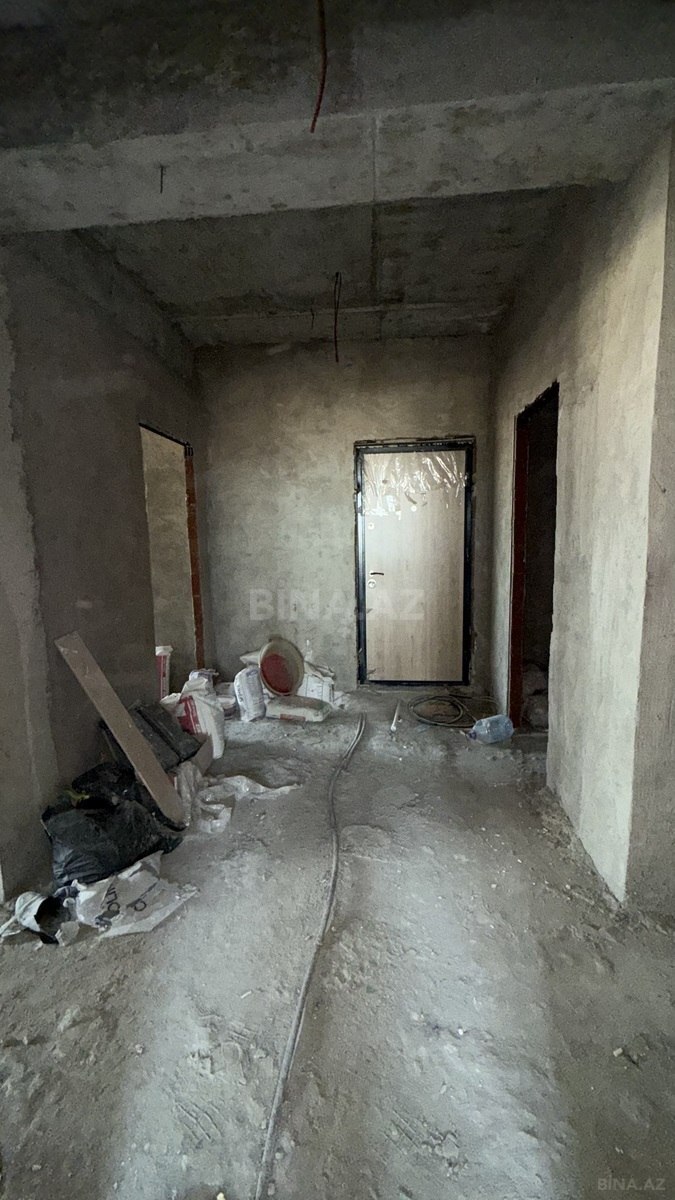 3 otaqlı Yeni tikili, 7-ci mikrorayon q., Bakı