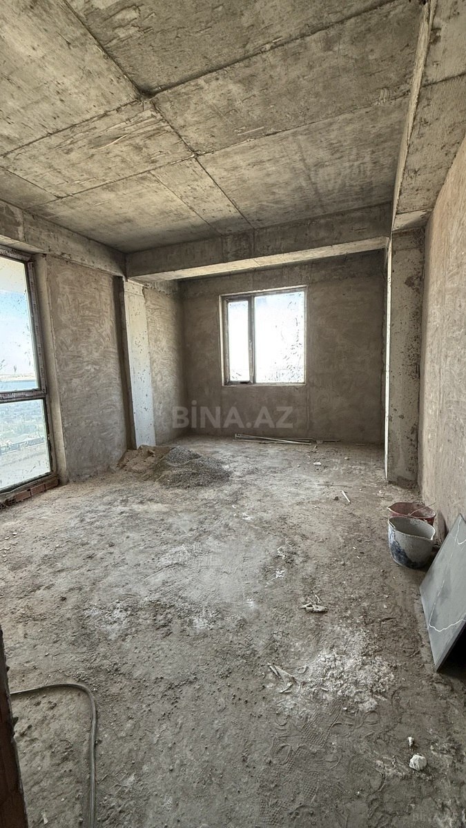3 otaqlı Yeni tikili, 7-ci mikrorayon q., Bakı