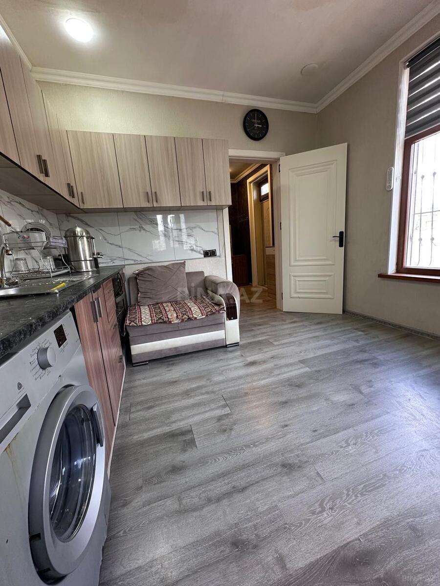 4 otaqlı Həyət evi/Bağ evi, Novxanı q., Bakı