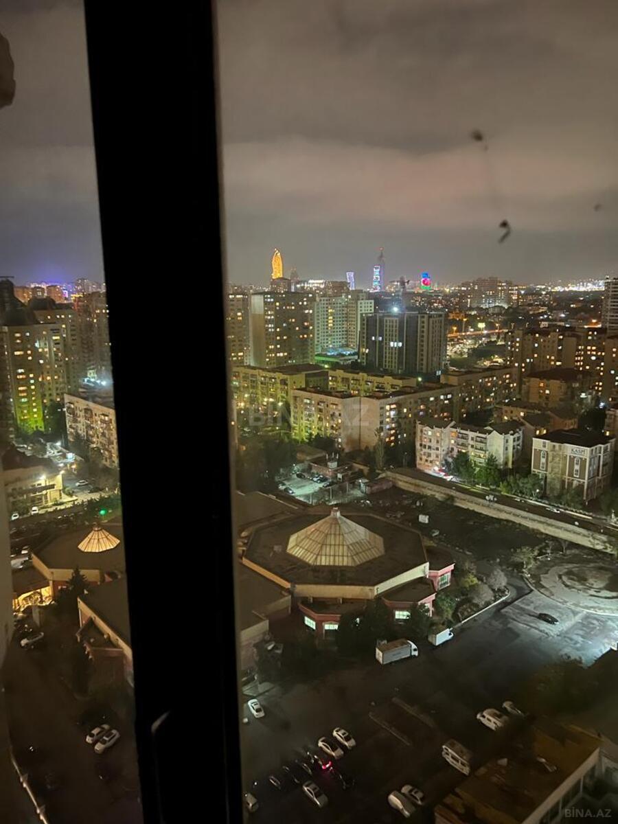 4 otaqlı Yeni tikili, Şah İsmayıl Xətai m., Bakı