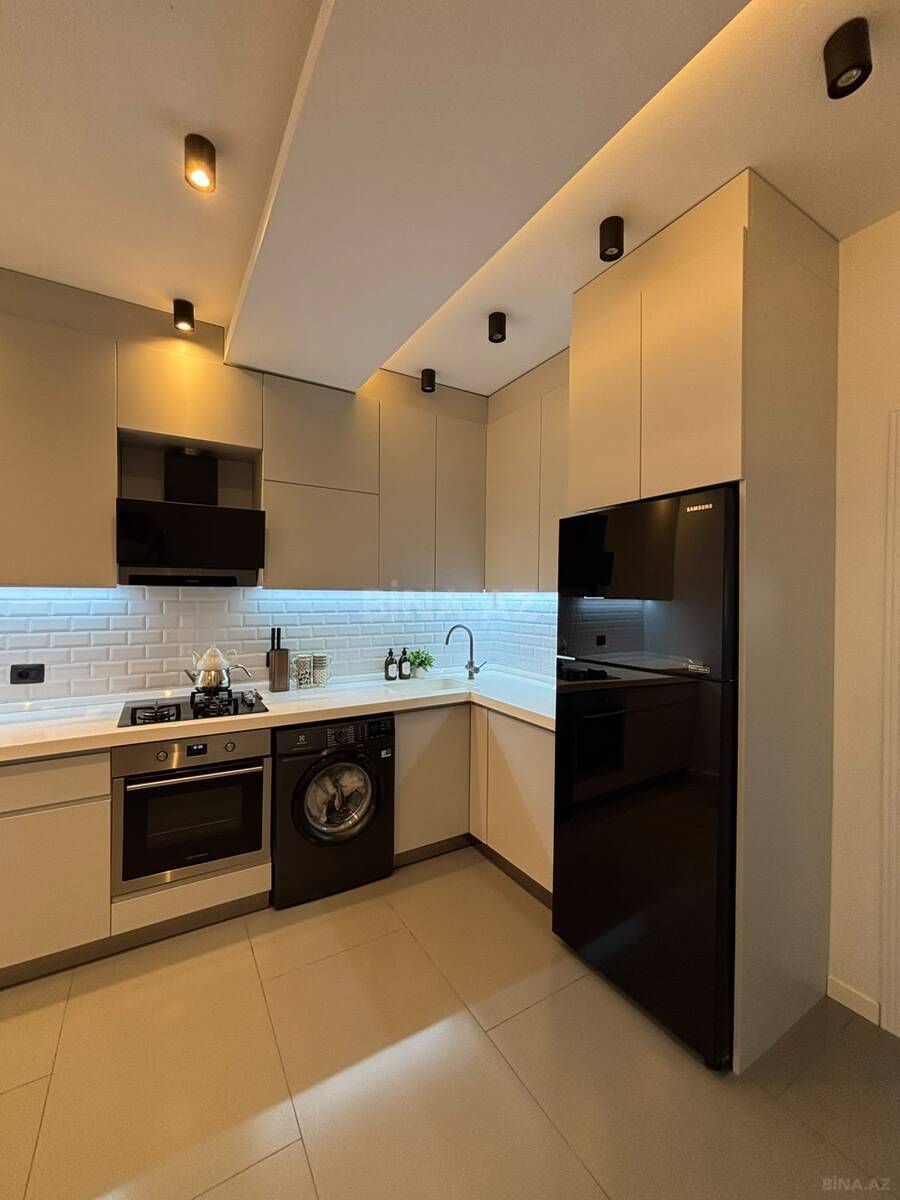 2 otaqlı Yeni tikili, Neftçilər m., Bakı