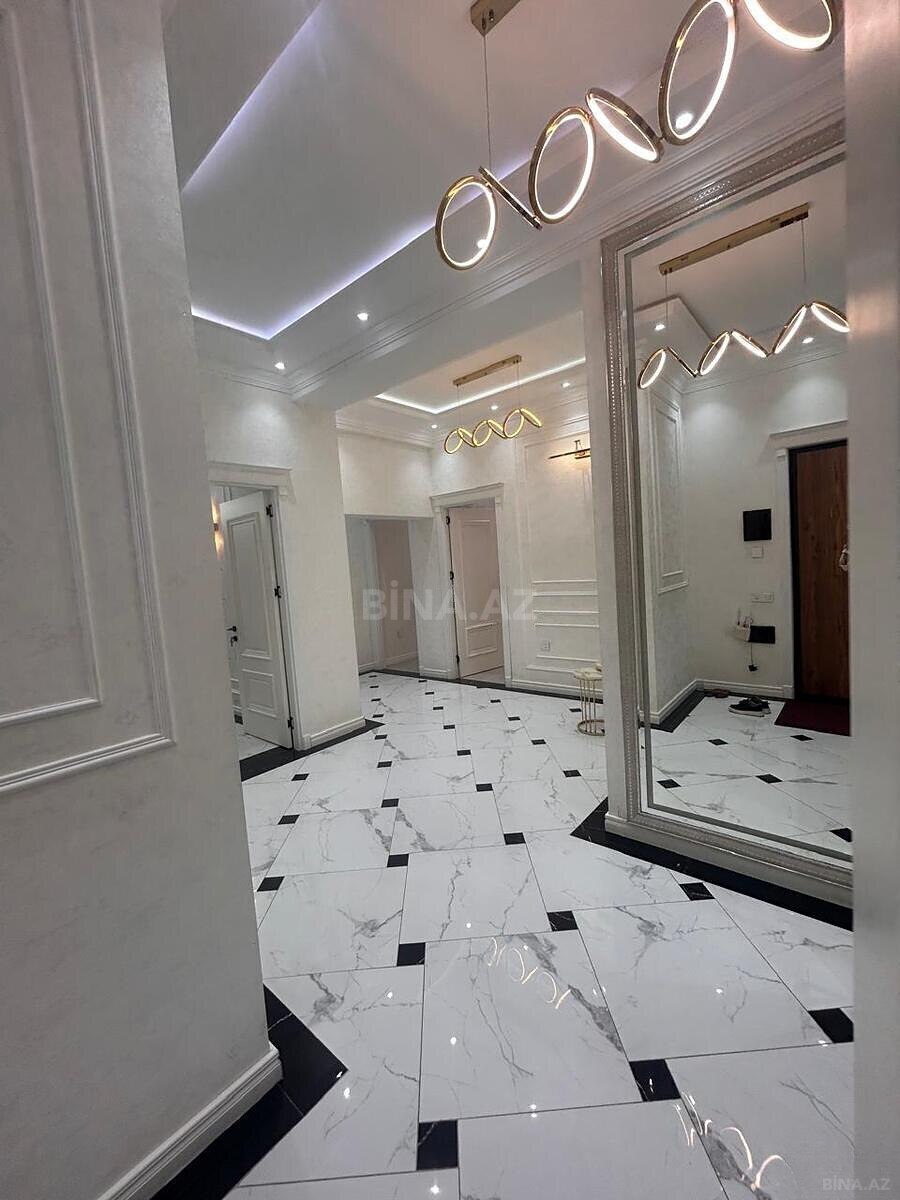 3 otaqlı Yeni tikili, 28 May m., Bakı