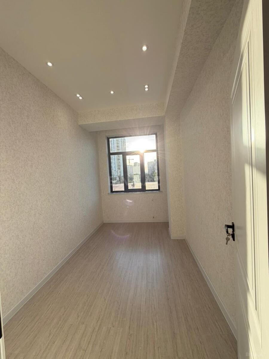 2 otaqlı Yeni tikili, Qara Qarayev m., Bakı