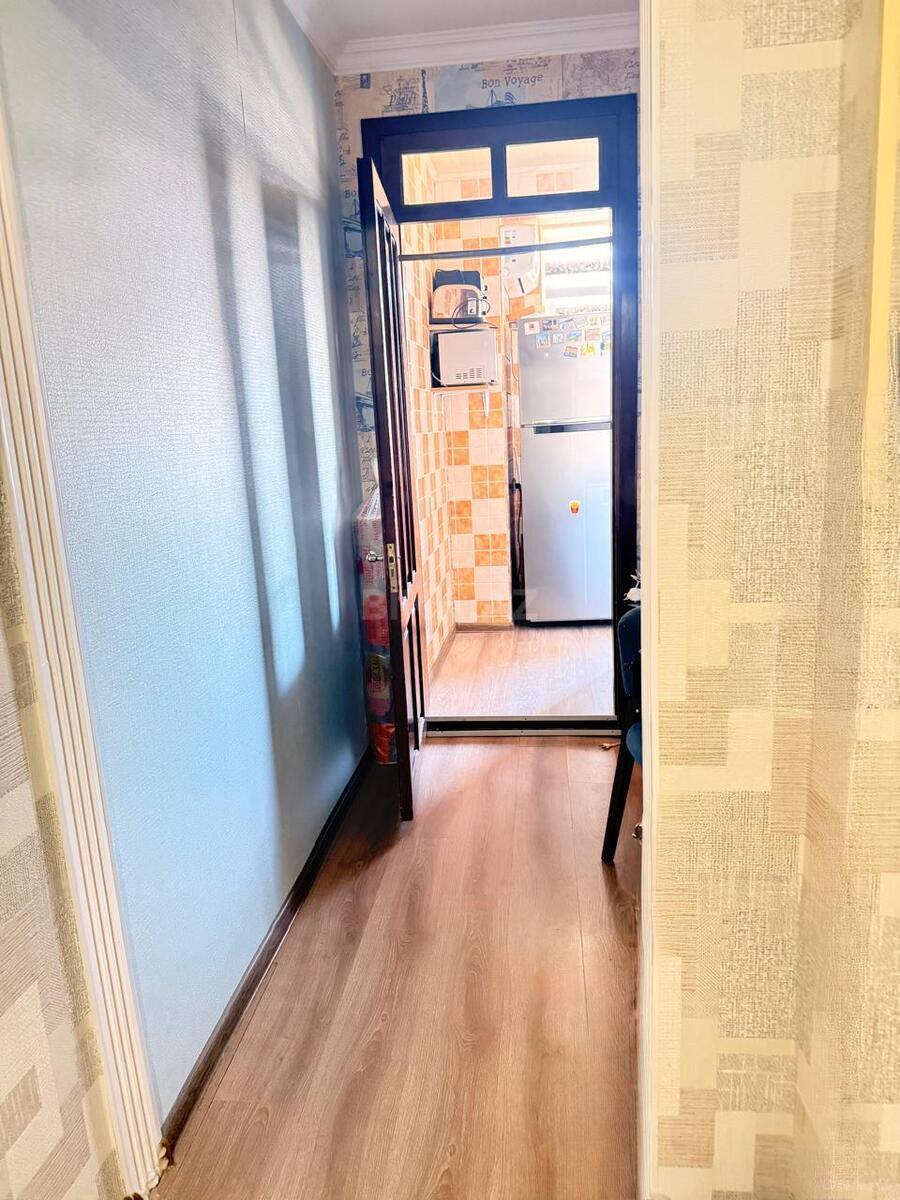3 otaqlı Köhnə tikili, Əhmədli m., Bakı