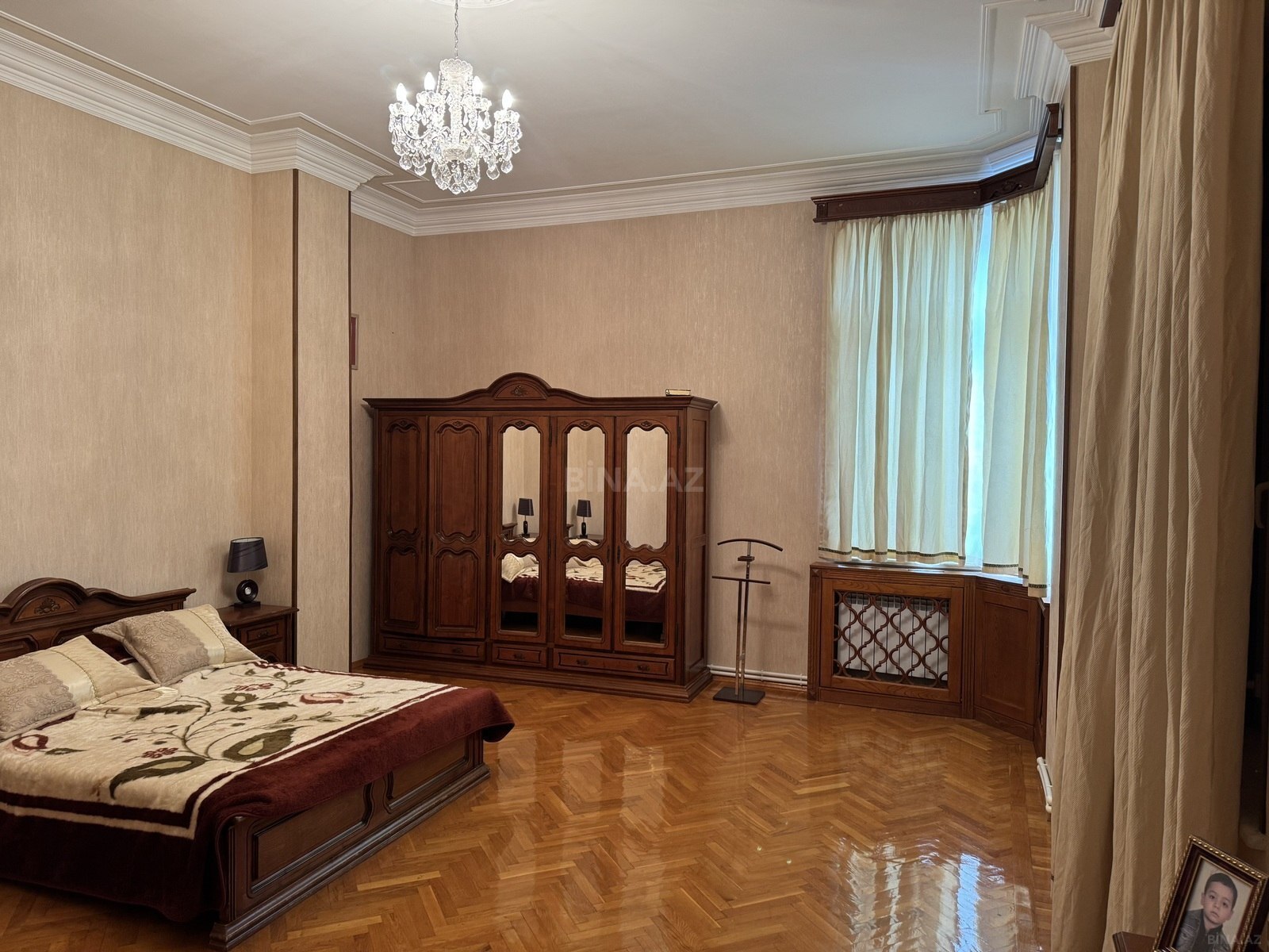 7 otaqlı Köhnə tikili, Sahil m., Bakı