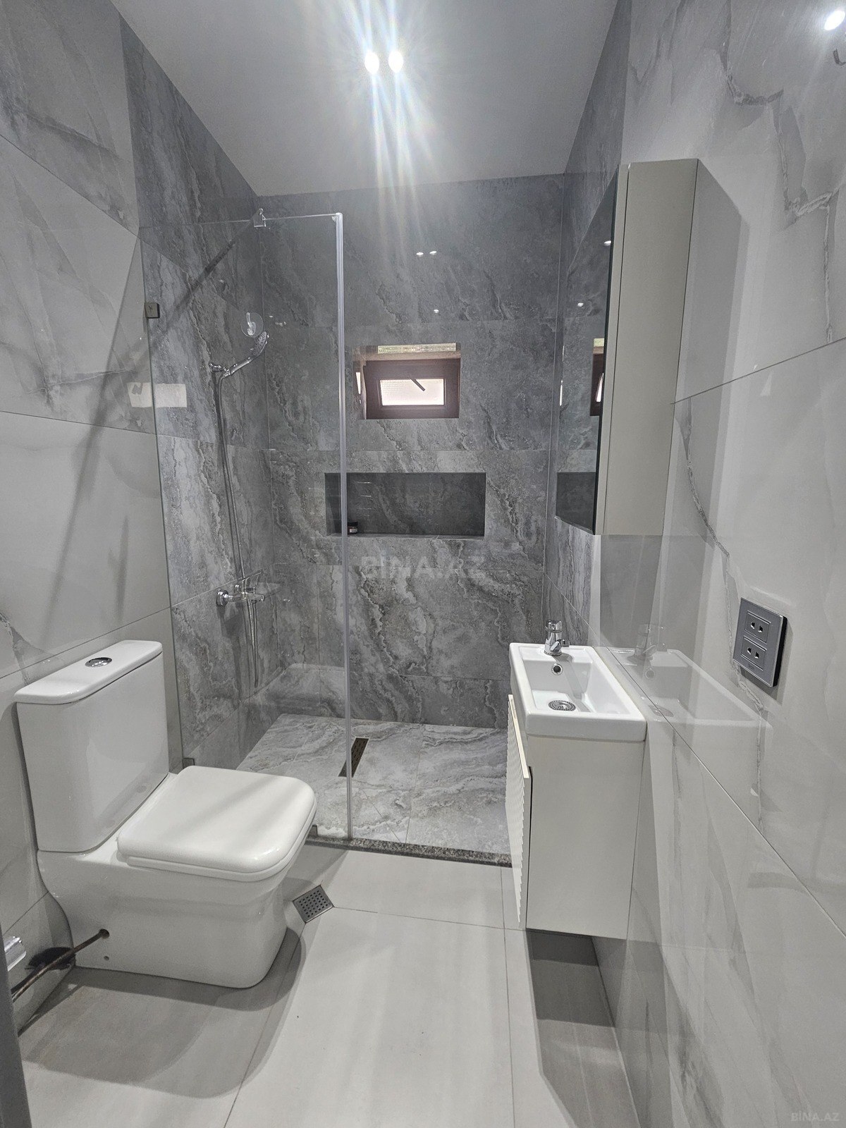 2 otaqlı Köhnə tikili, Nəsimi m., Bakı