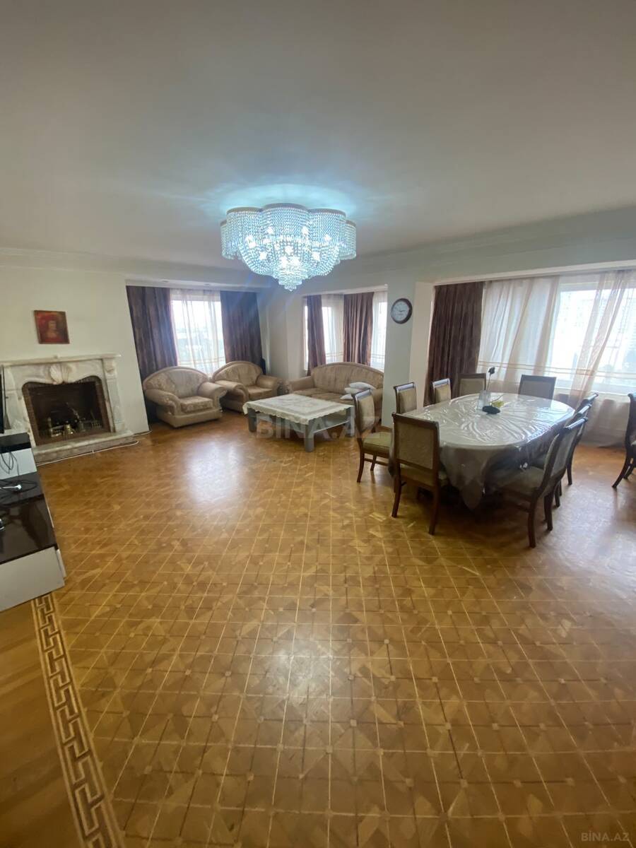 3 otaqlı Köhnə tikili, 20 Yanvar m., Bakı