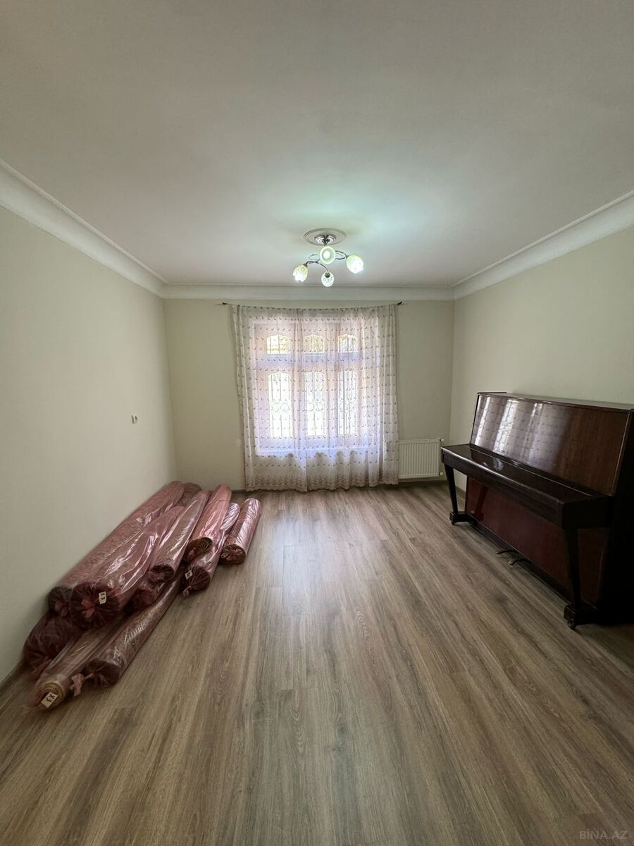 7 otaqlı Həyət evi/Bağ evi, Azadlıq Prospekti m., Bakı