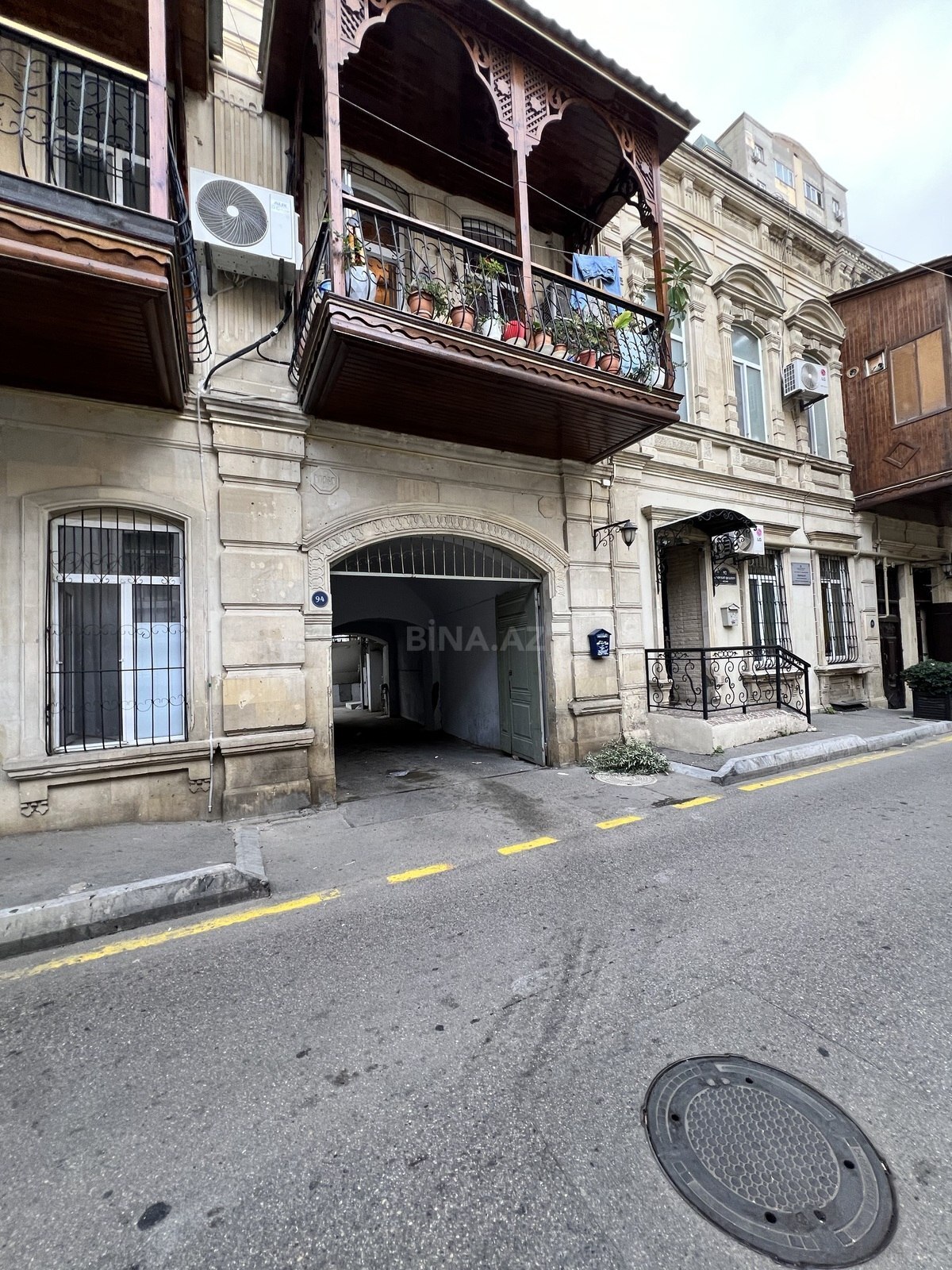 2 otaqlı Köhnə tikili, Sahil m., Bakı