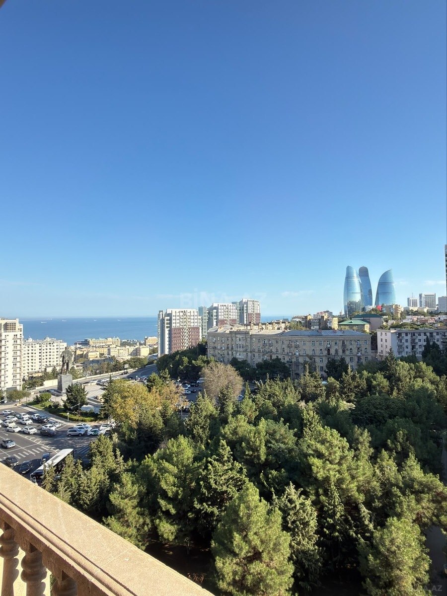 4 otaqlı Yeni tikili, İçəri Şəhər m., Bakı
