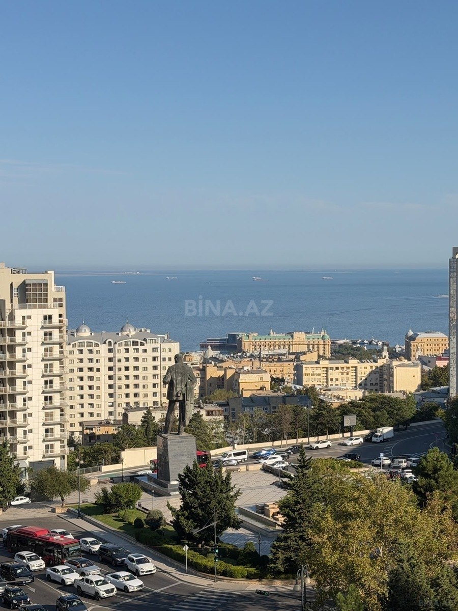 4 otaqlı Yeni tikili, İçəri Şəhər m., Bakı