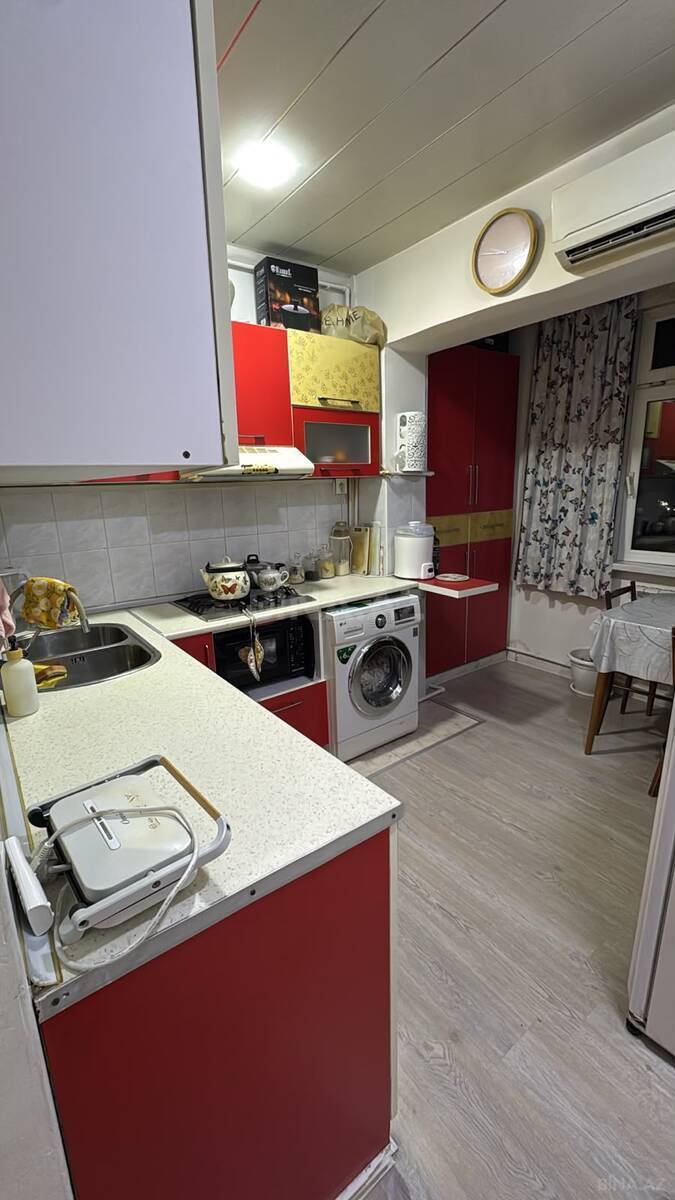 2 otaqlı Köhnə tikili, Həzi Aslanov m., Bakı
