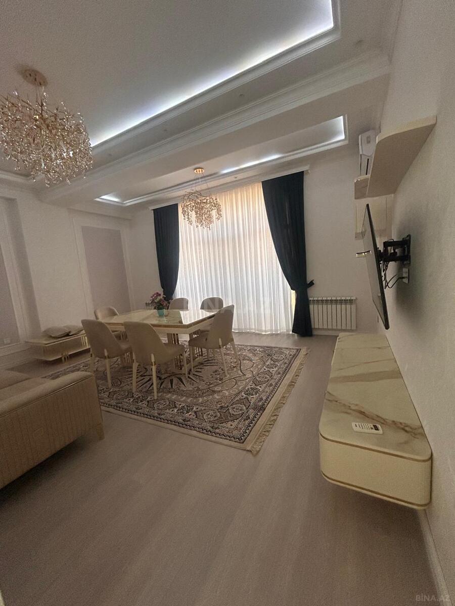 3 otaqlı Yeni tikili, 28 May m., Bakı