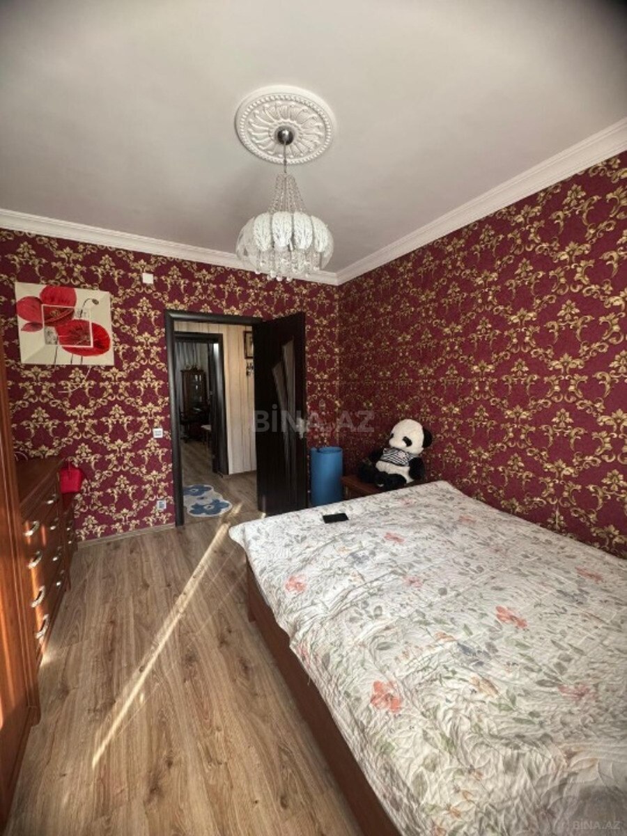 2 otaqlı Köhnə tikili, Elmlər Akademiyası m., Bakı