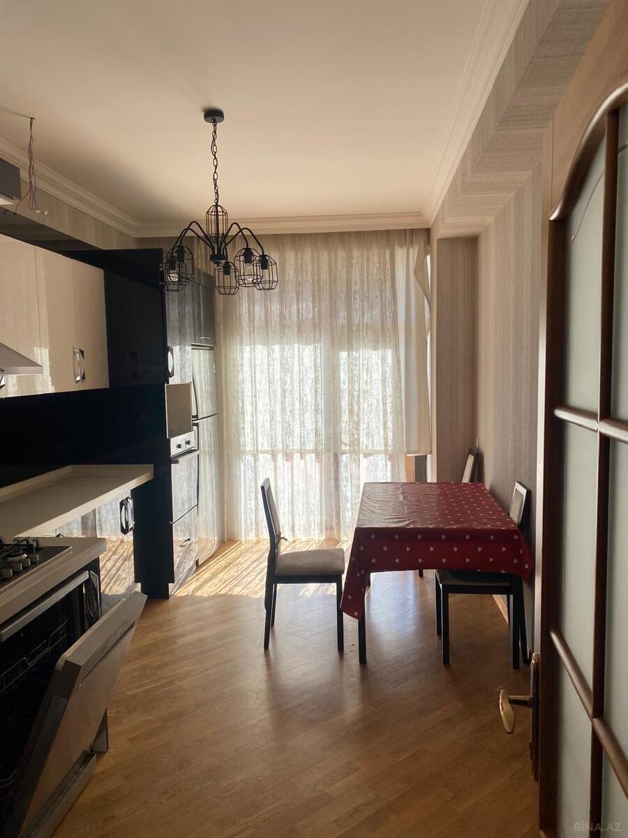 3 otaqlı Yeni tikili, Elmlər Akademiyası m., Bakı
