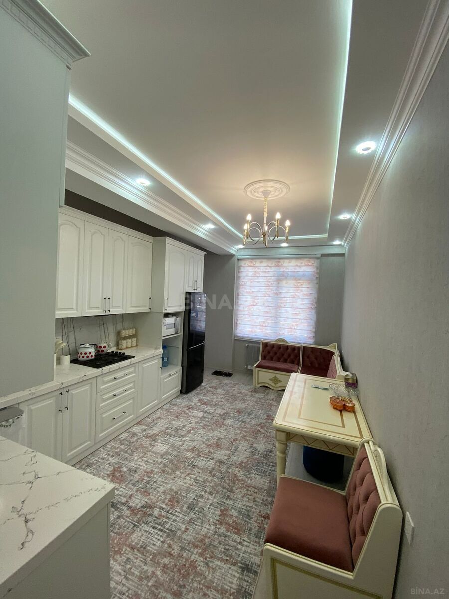 3 otaqlı Yeni tikili, Şah İsmayıl Xətai m., Bakı