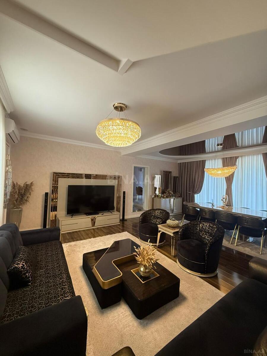 4 otaqlı Həyət evi/Bağ evi, Bakıxanov q., Bakı
