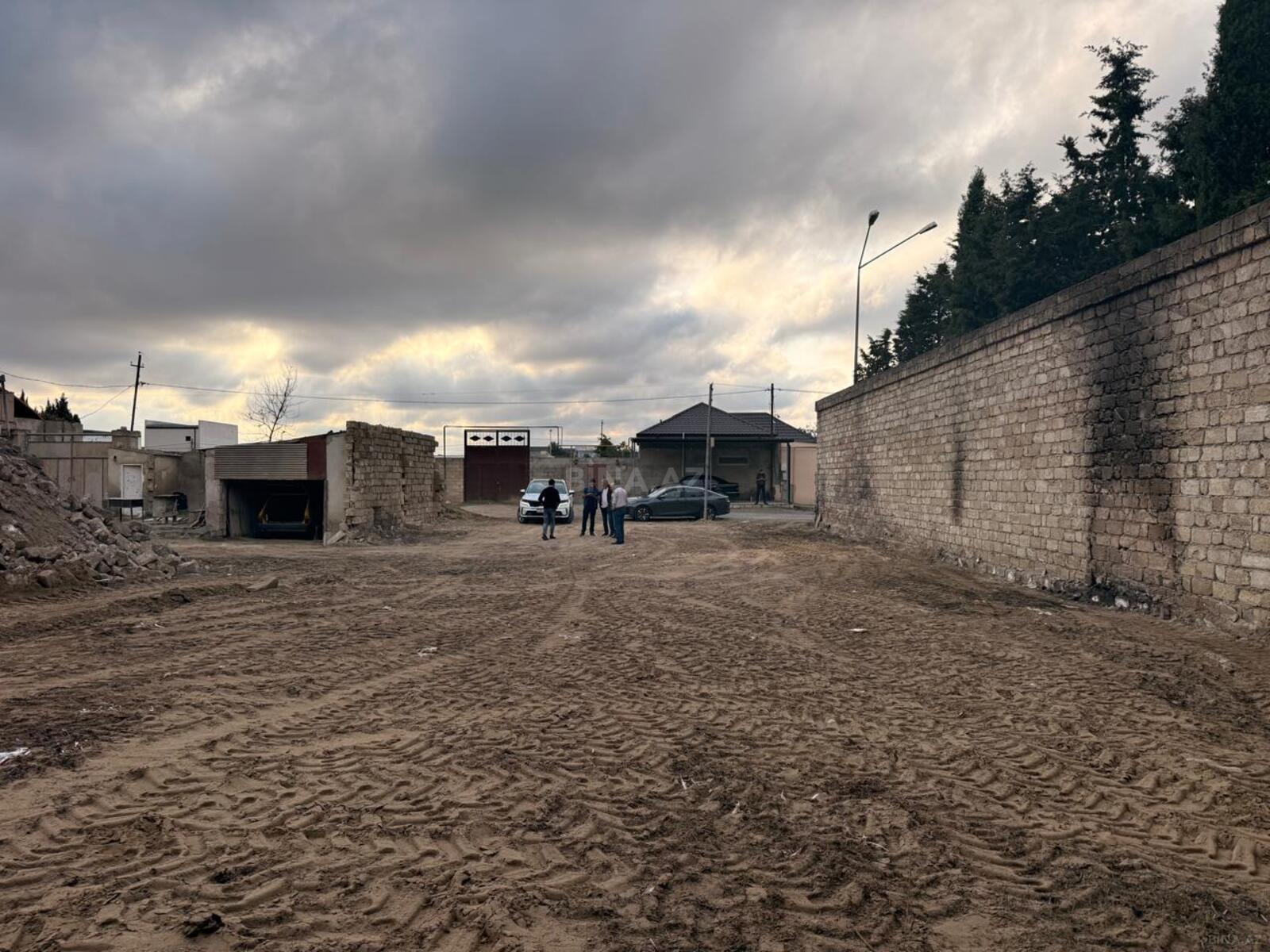 Torpaq Mərdəkan q., Bakı