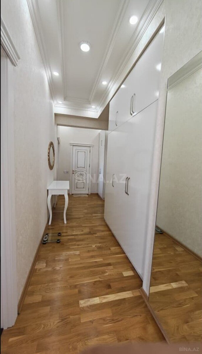 3 otaqlı Yeni tikili, Qara Qarayev m., Bakı