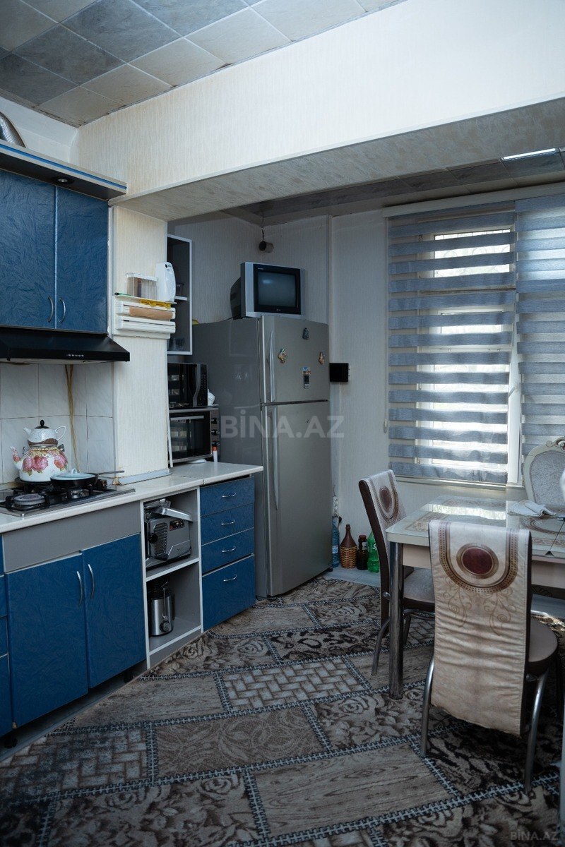 5 otaqlı Köhnə tikili, Azadlıq Prospekti m., Bakı