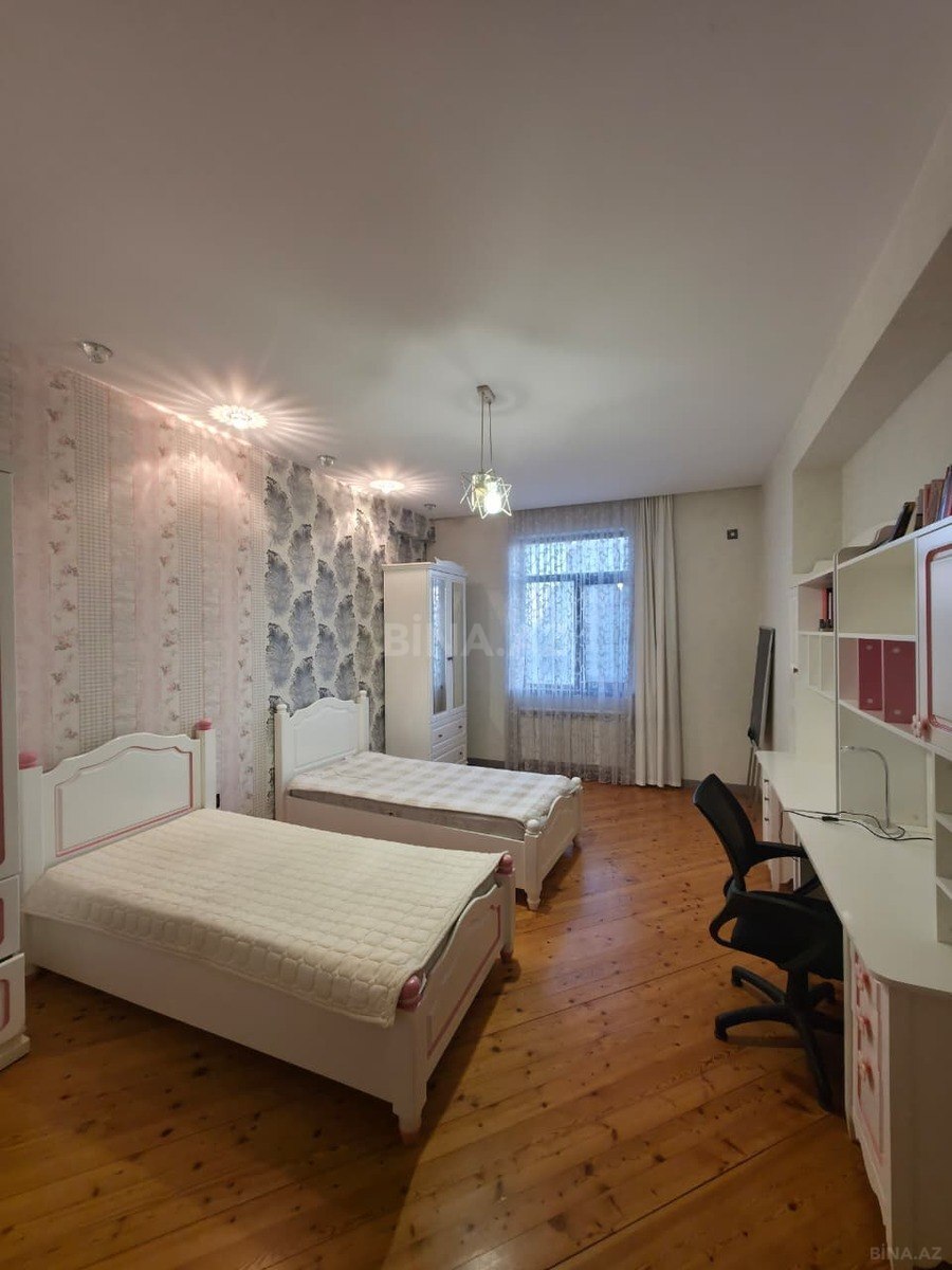 3 otaqlı Yeni tikili, İnşaatçılar m., Bakı