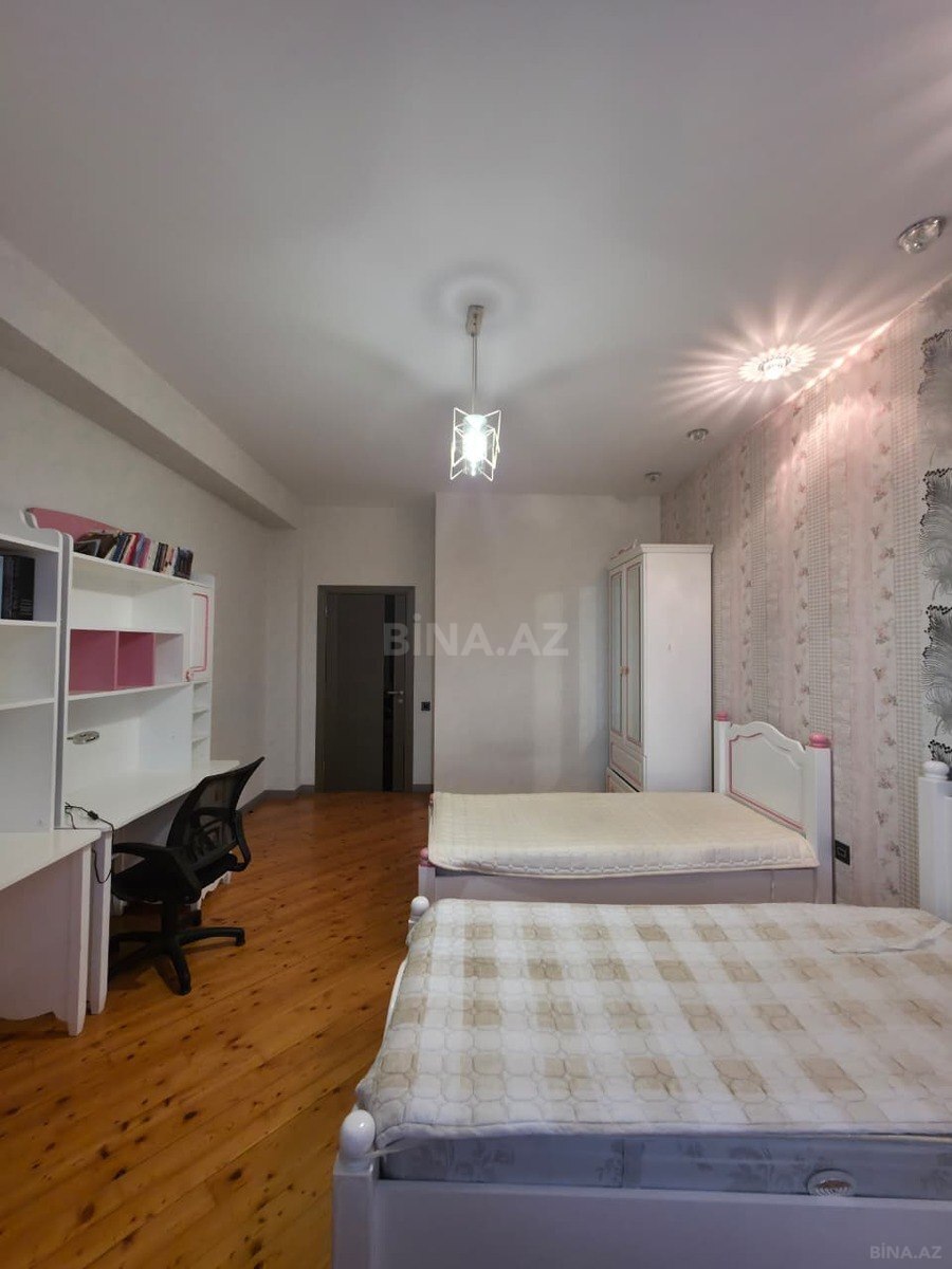 3 otaqlı Yeni tikili, İnşaatçılar m., Bakı
