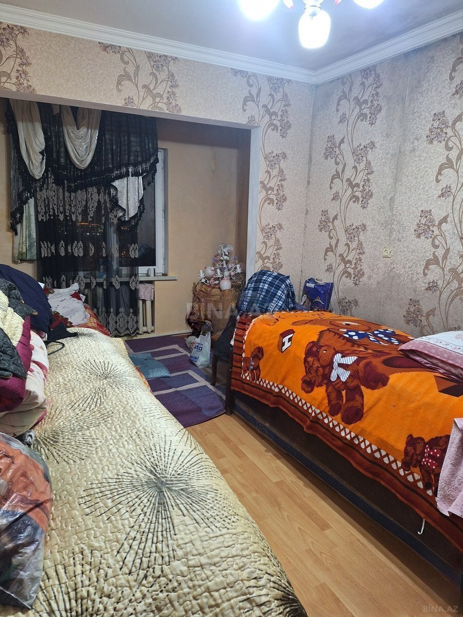 3 otaqlı Köhnə tikili, Köhnə Günəşli q., Bakı