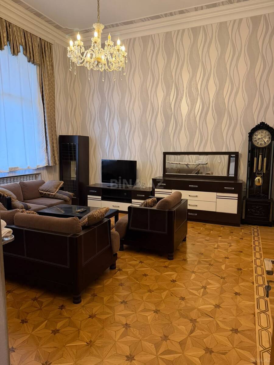 2 otaqlı Köhnə tikili, Sahil m., Bakı