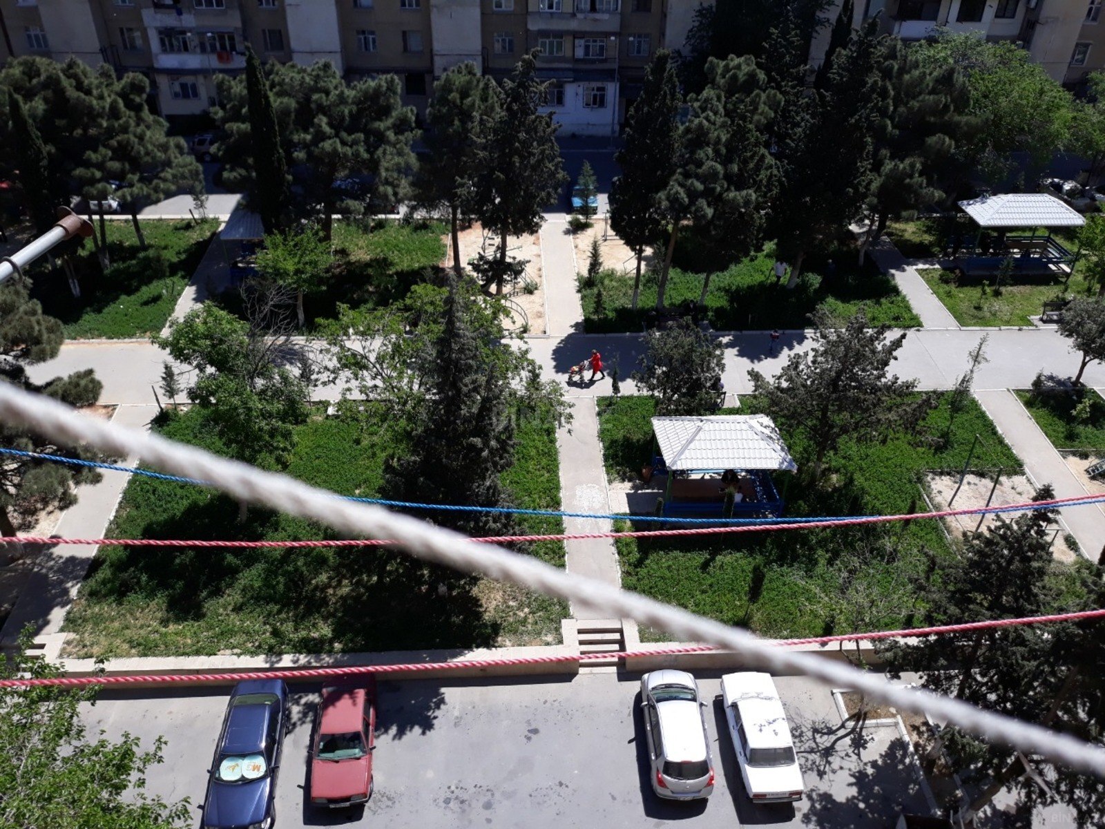 3 otaqlı Köhnə tikili, Xətai r., Bakı