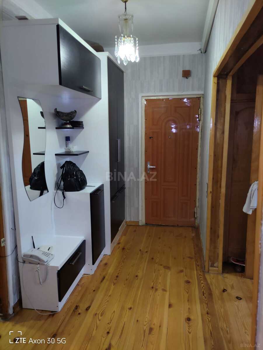 3 otaqlı Köhnə tikili, Xətai r., Bakı