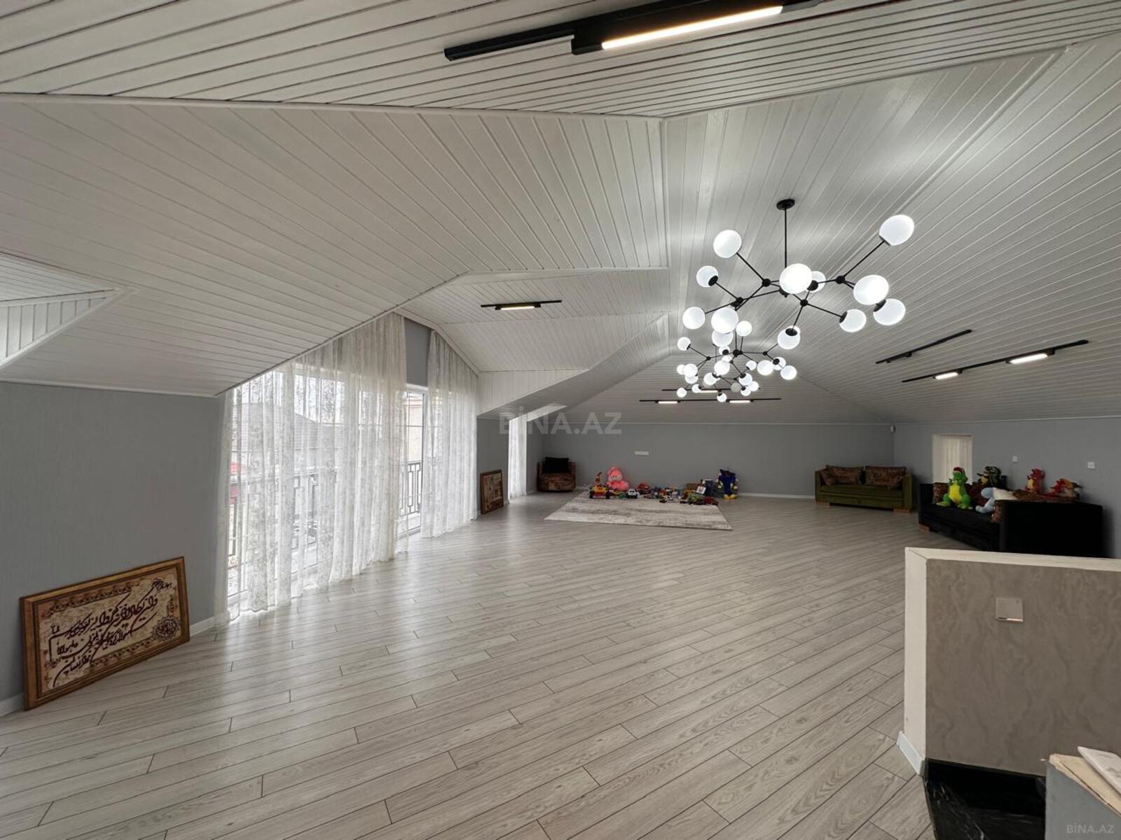 8 otaqlı Həyət evi/Bağ evi, Ağ şəhər q., Bakı