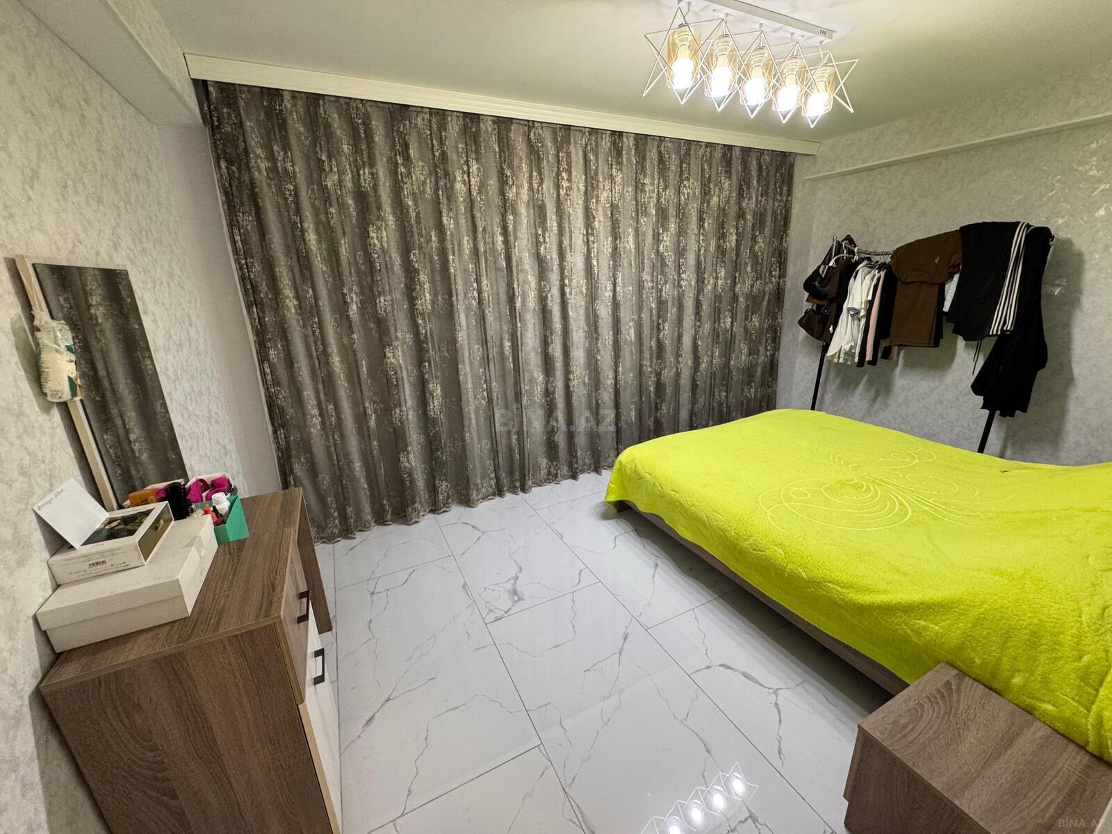 8 otaqlı Həyət evi/Bağ evi, Ağ şəhər q., Bakı