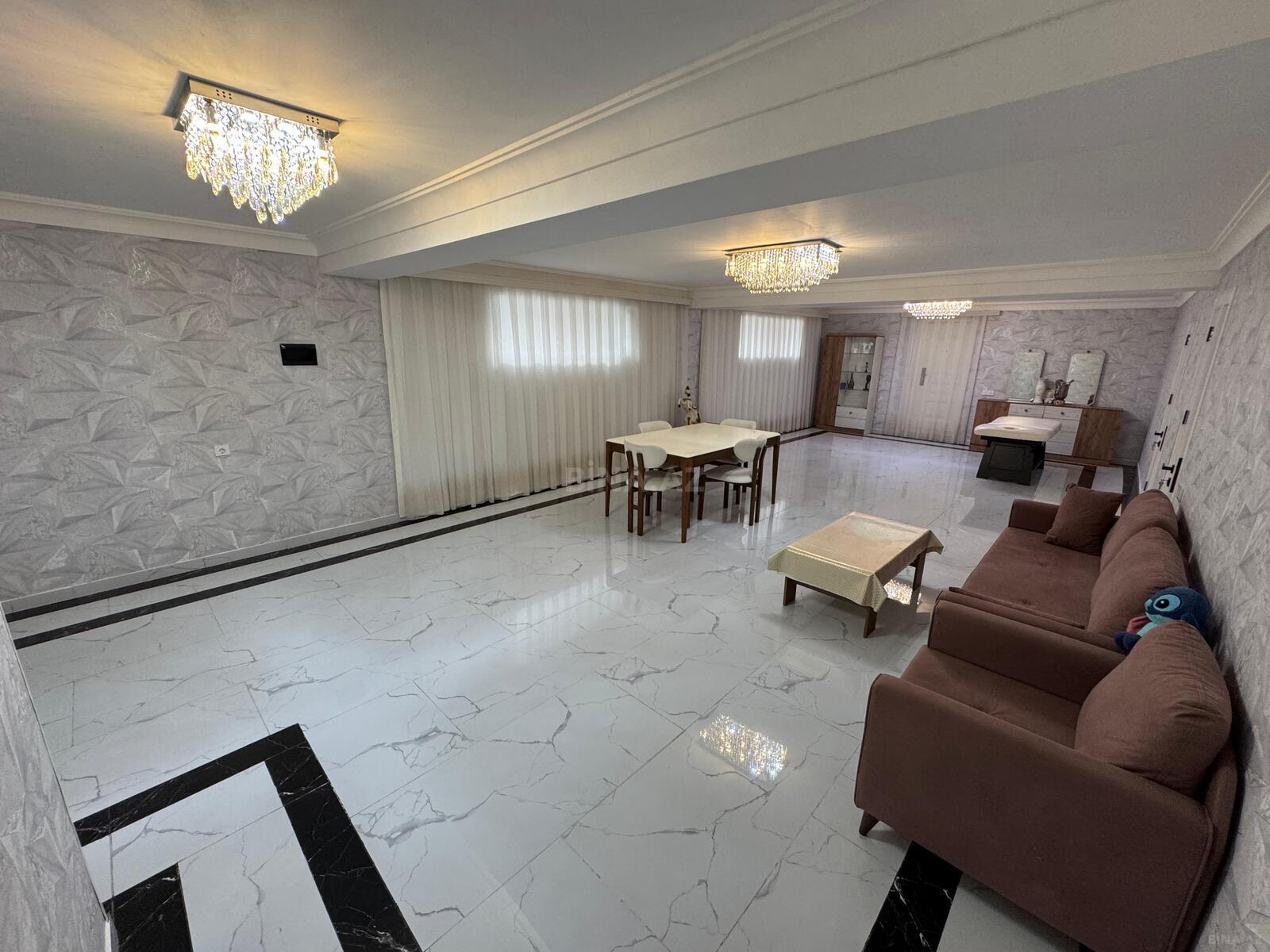 8 otaqlı Həyət evi/Bağ evi, Ağ şəhər q., Bakı